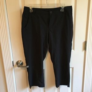 White Sierra black capris